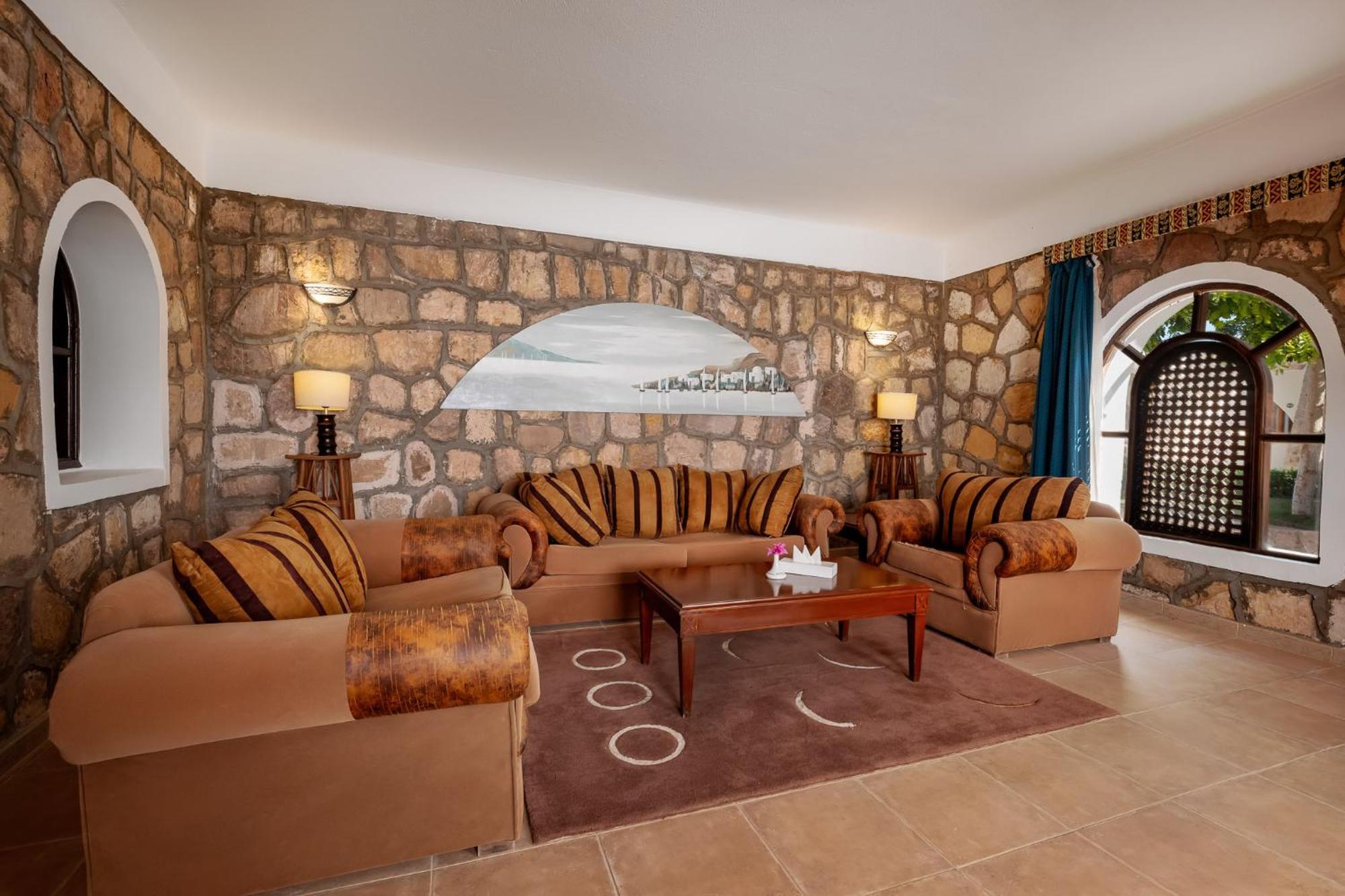 Seti Abu Simbel Lake Resort ภายนอก รูปภาพ
