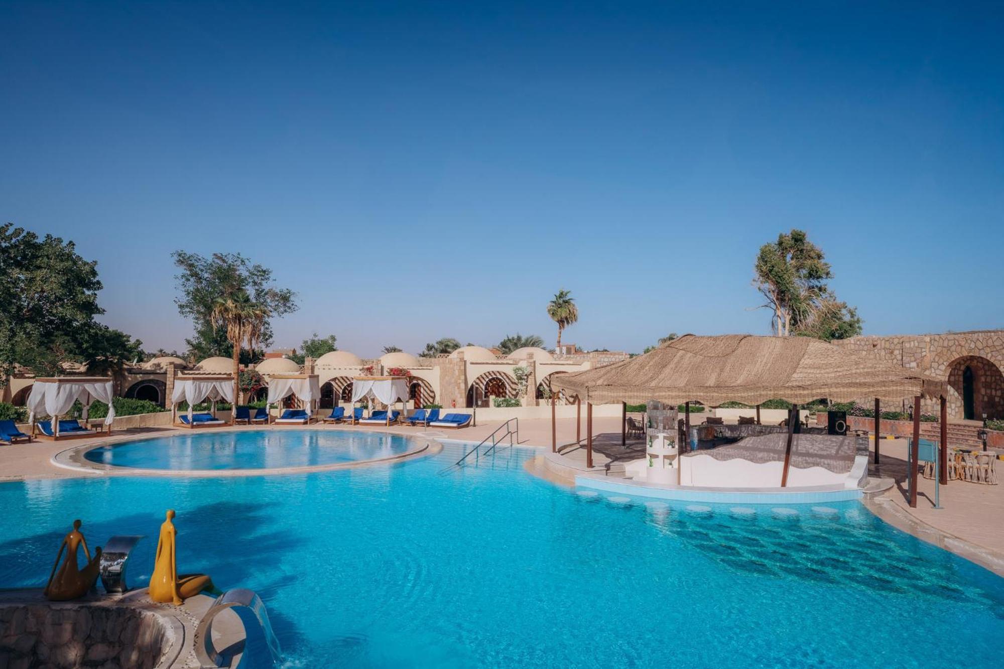 Seti Abu Simbel Lake Resort ภายนอก รูปภาพ