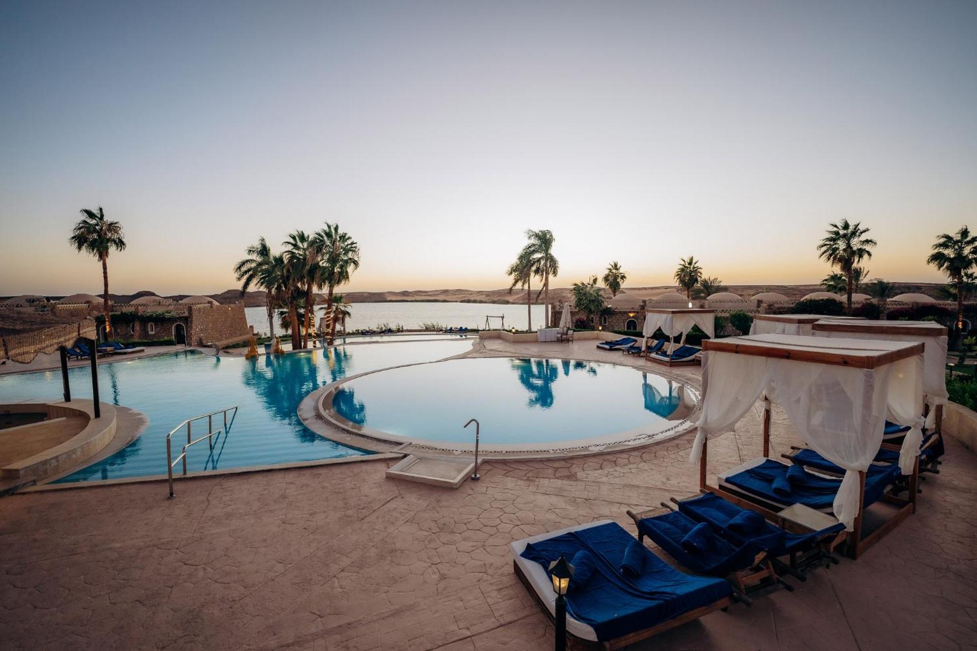 Seti Abu Simbel Lake Resort ภายนอก รูปภาพ